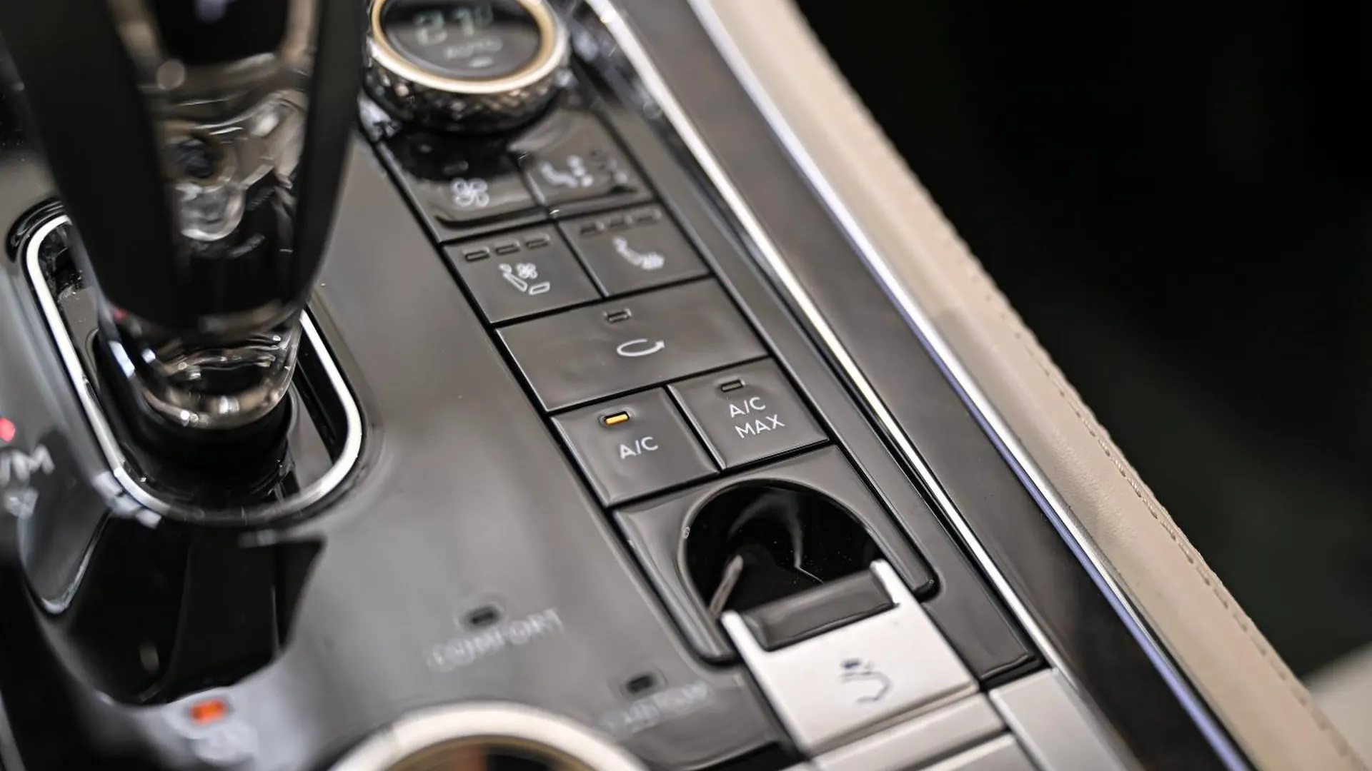Bentley Continental — photo 34