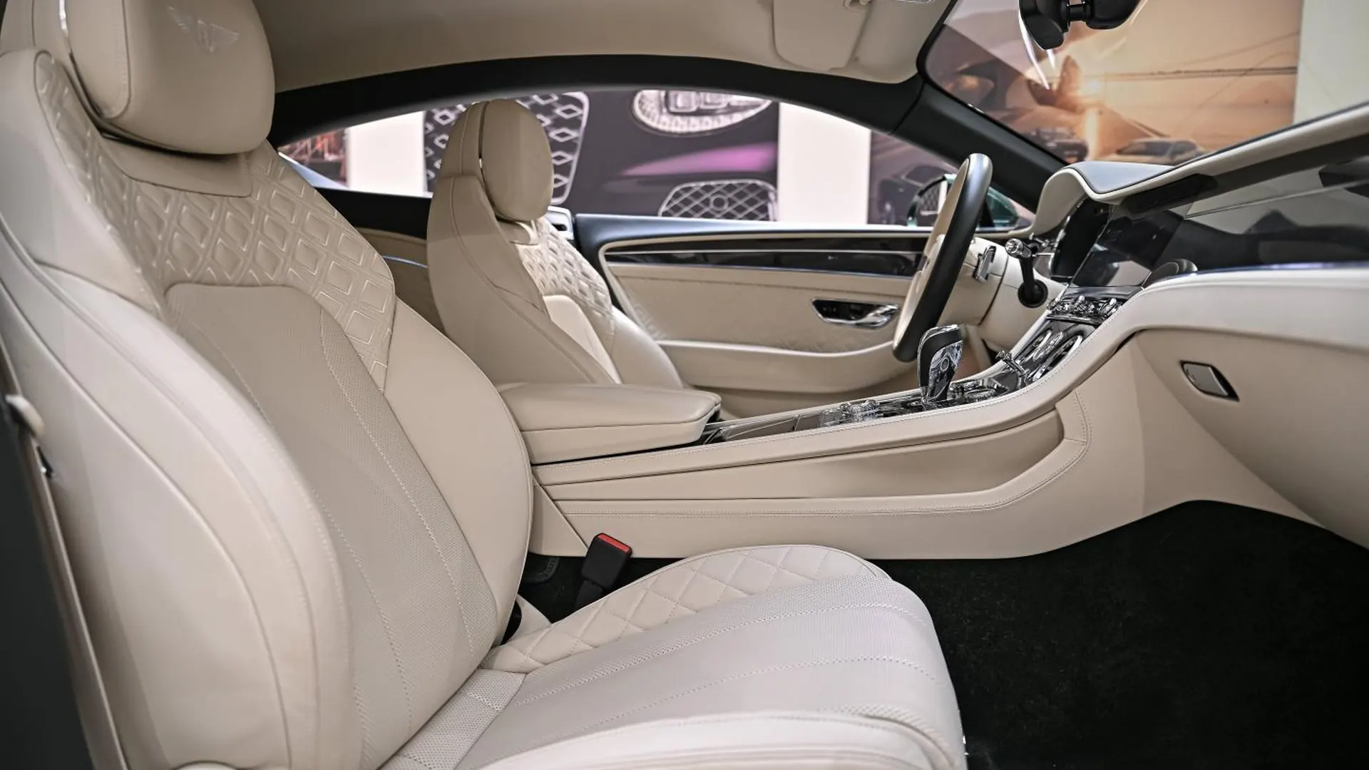 Bentley Continental — photo 15