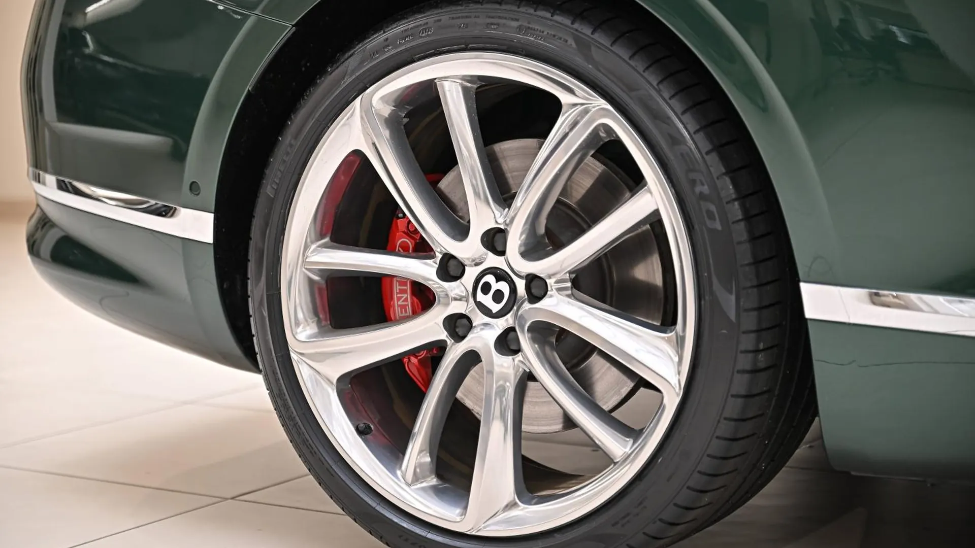 Bentley Continental — photo 12