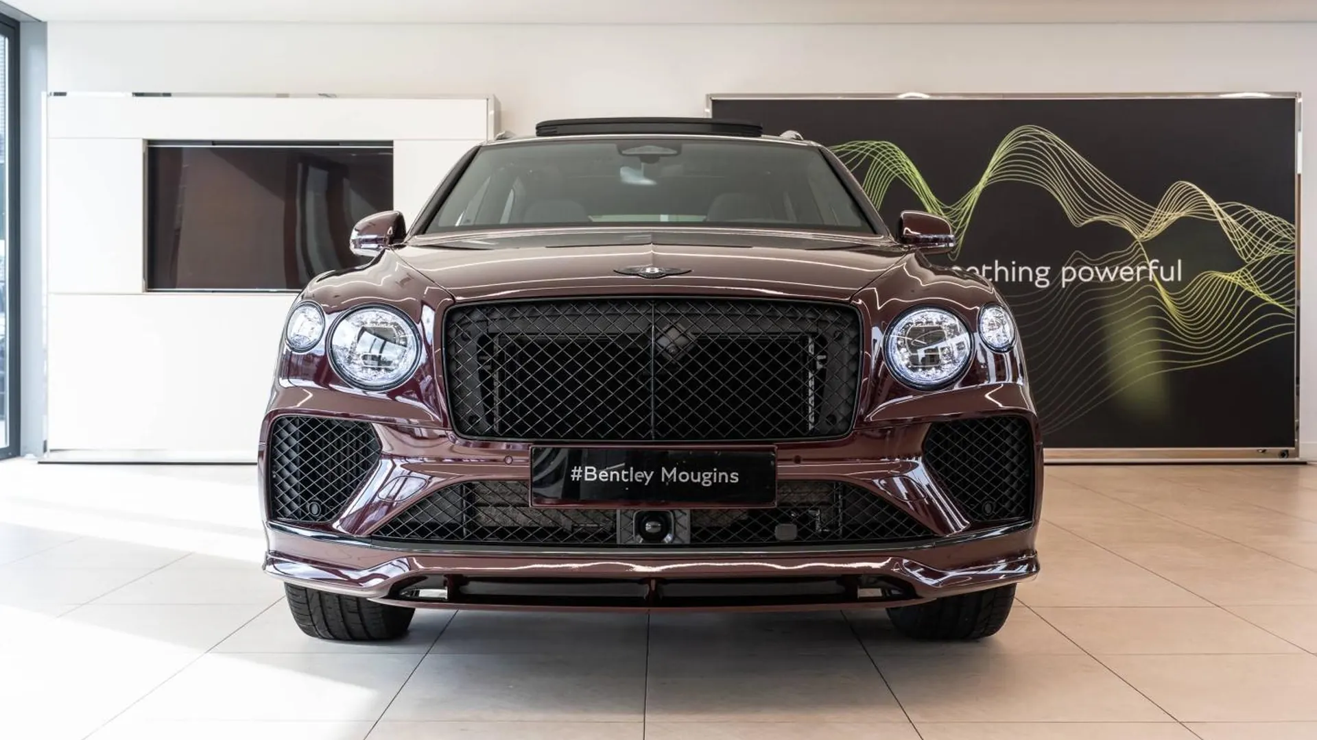 Bentley Bentayga — photo 5
