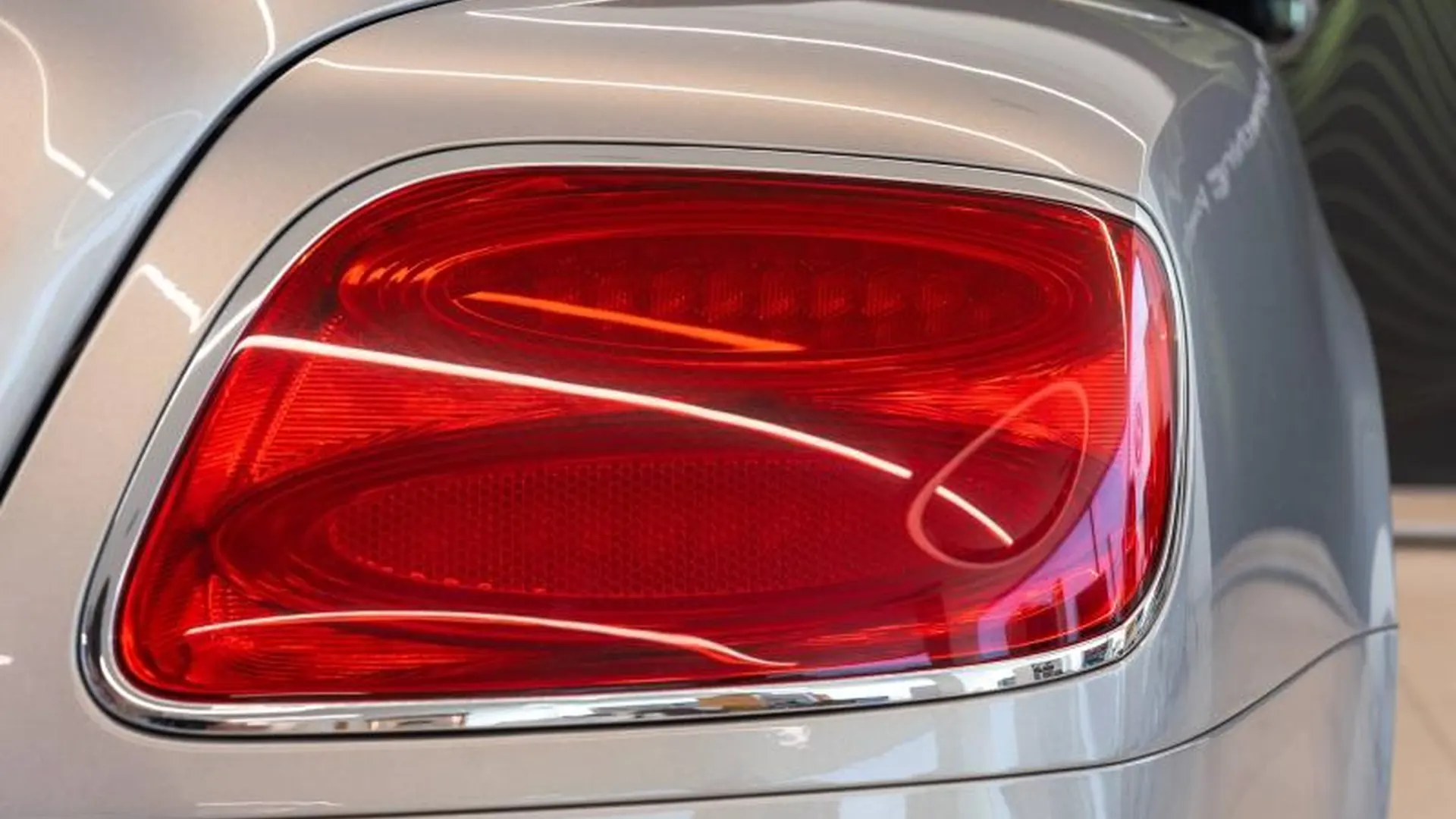 Bentley Continental GTC — photo 24
