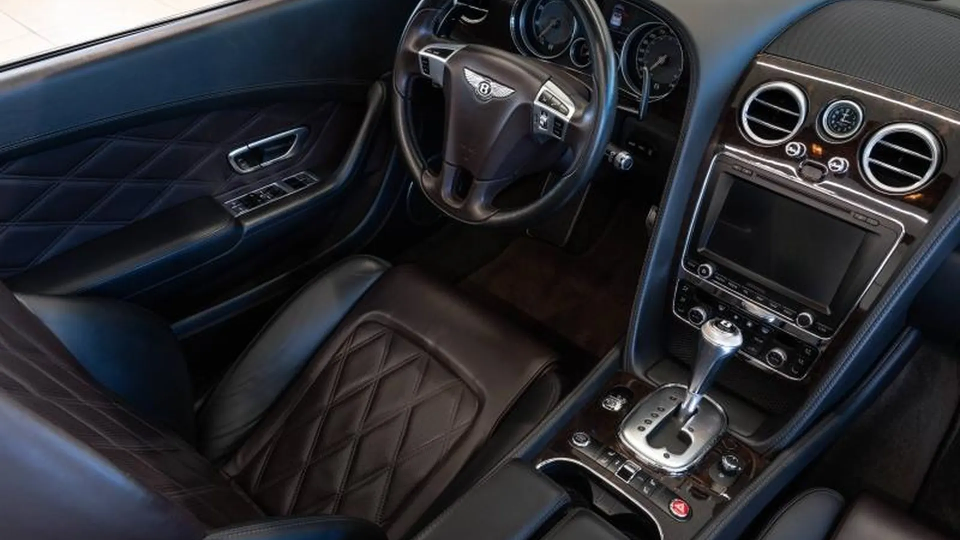 Bentley Continental GTC — photo 12