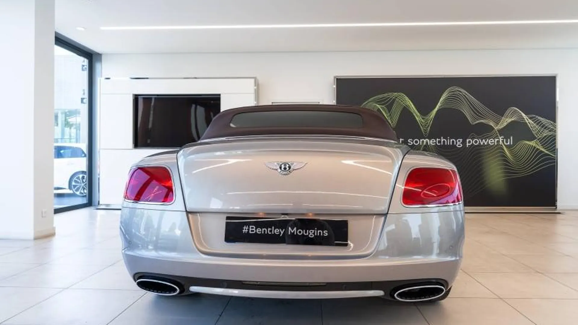 Bentley Continental GTC — photo 8