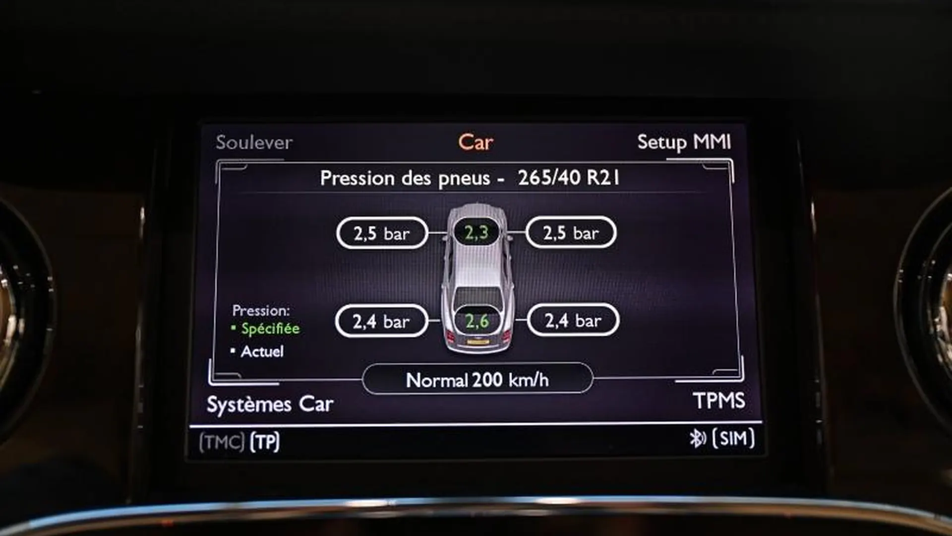 Bentley Mulsanne — photo 39