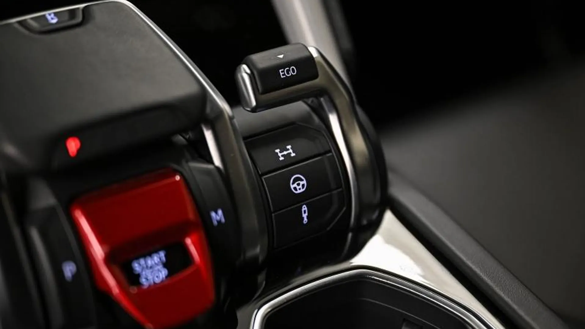 Lamborghini Urus — photo 38