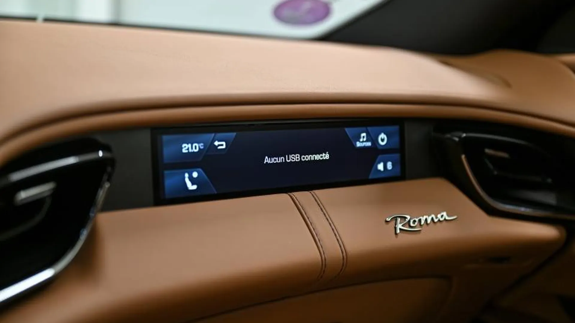 Ferrari Portofino — photo 31
