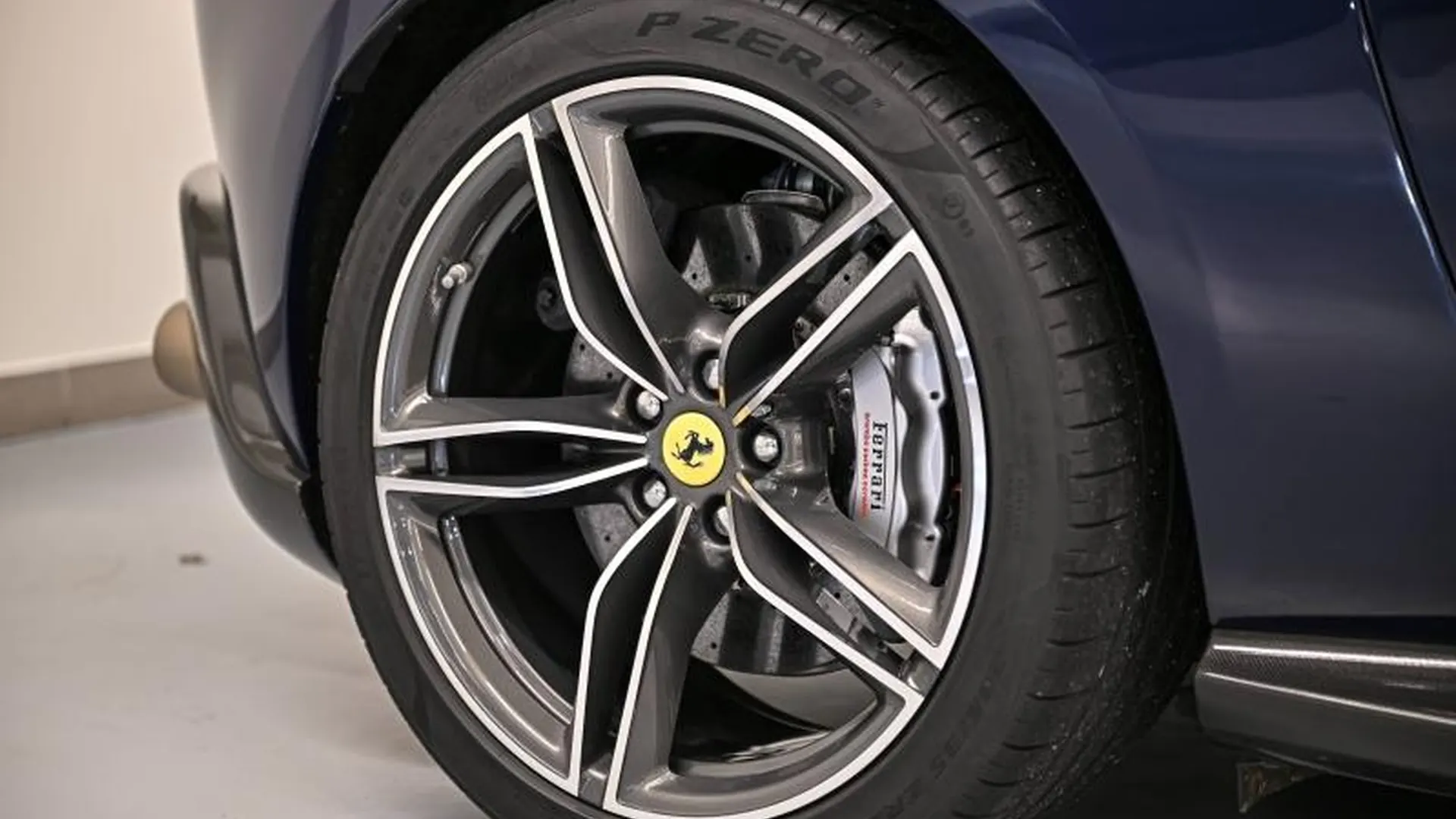 Ferrari Portofino — photo 6
