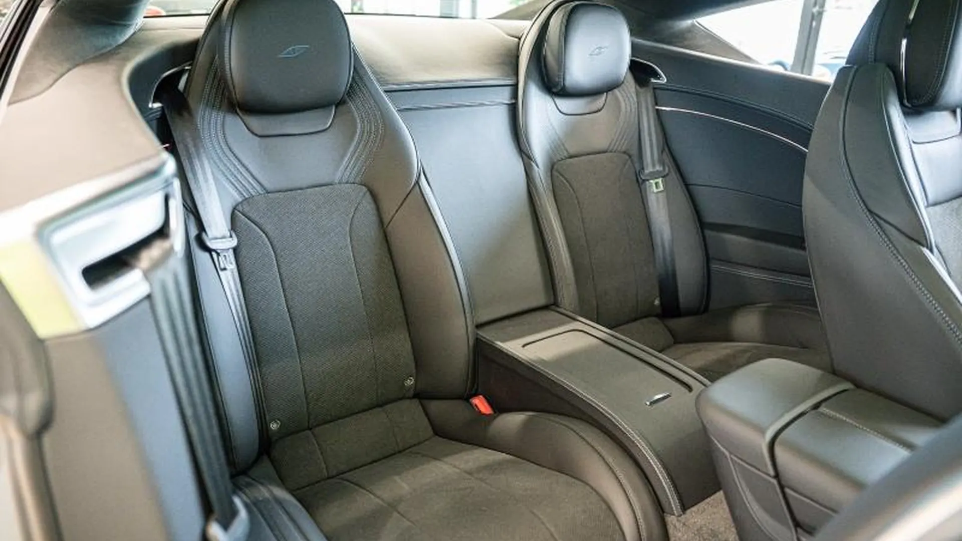Bentley Continental — photo 36