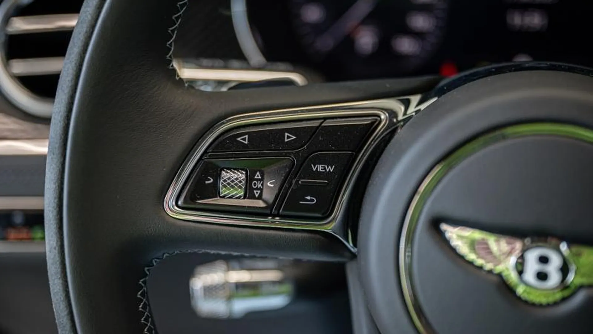 Bentley Continental — photo 31