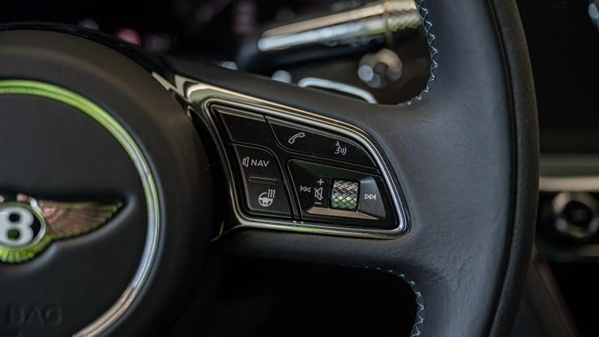 Bentley Continental — photo 12