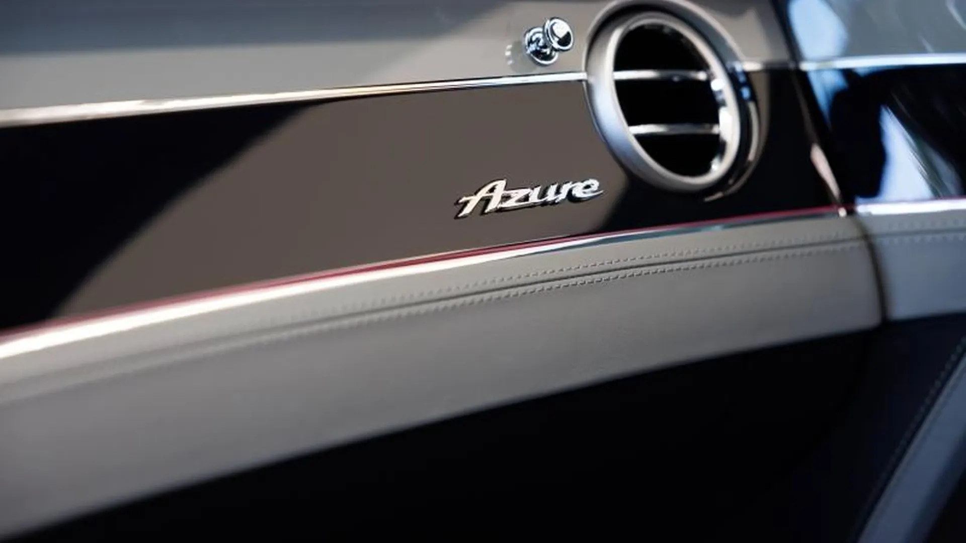 Bentley CONTINENTAL GT AZURE — photo 35