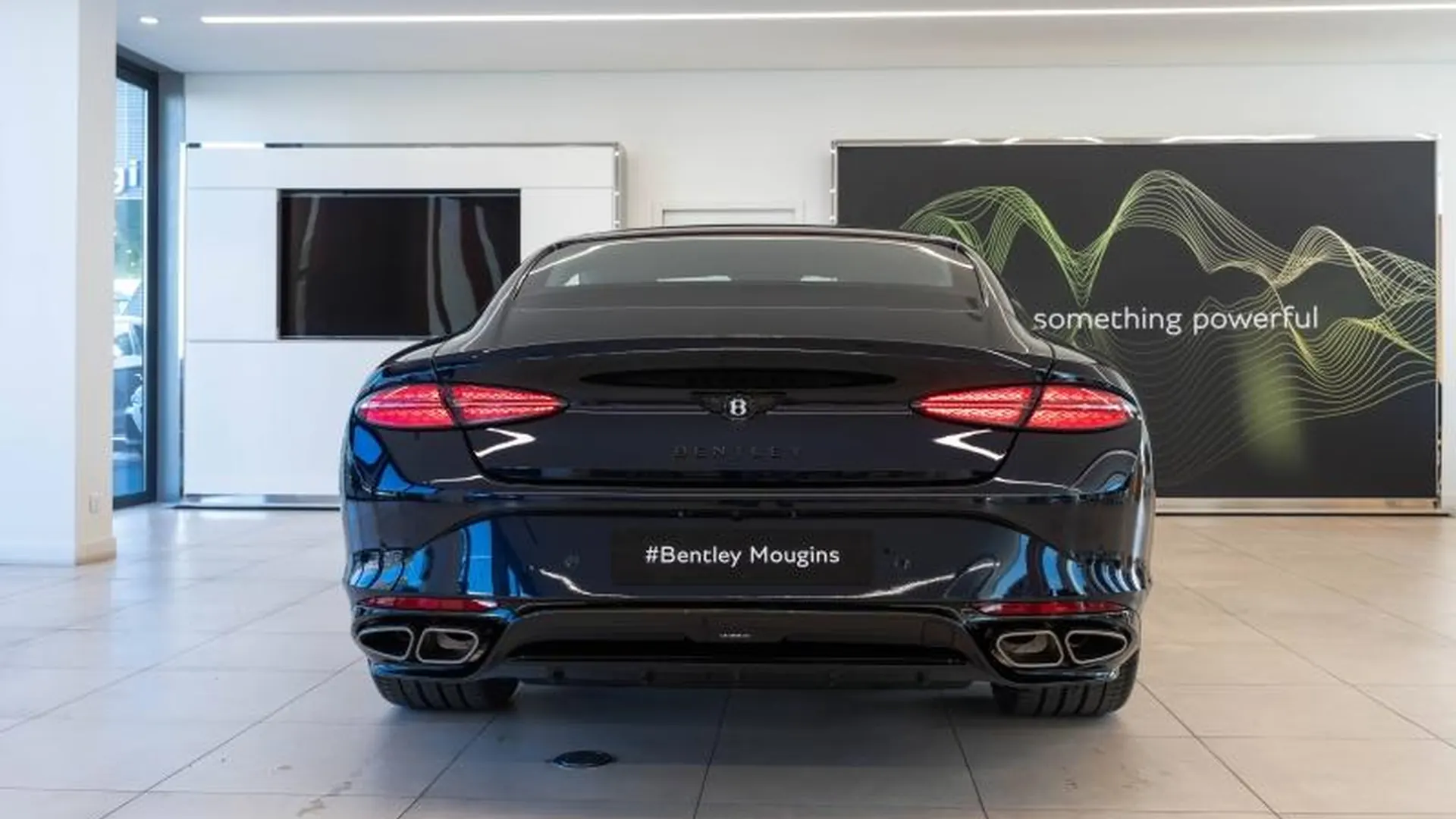 Bentley CONTINENTAL GT V8 HYBRID S — photo 4