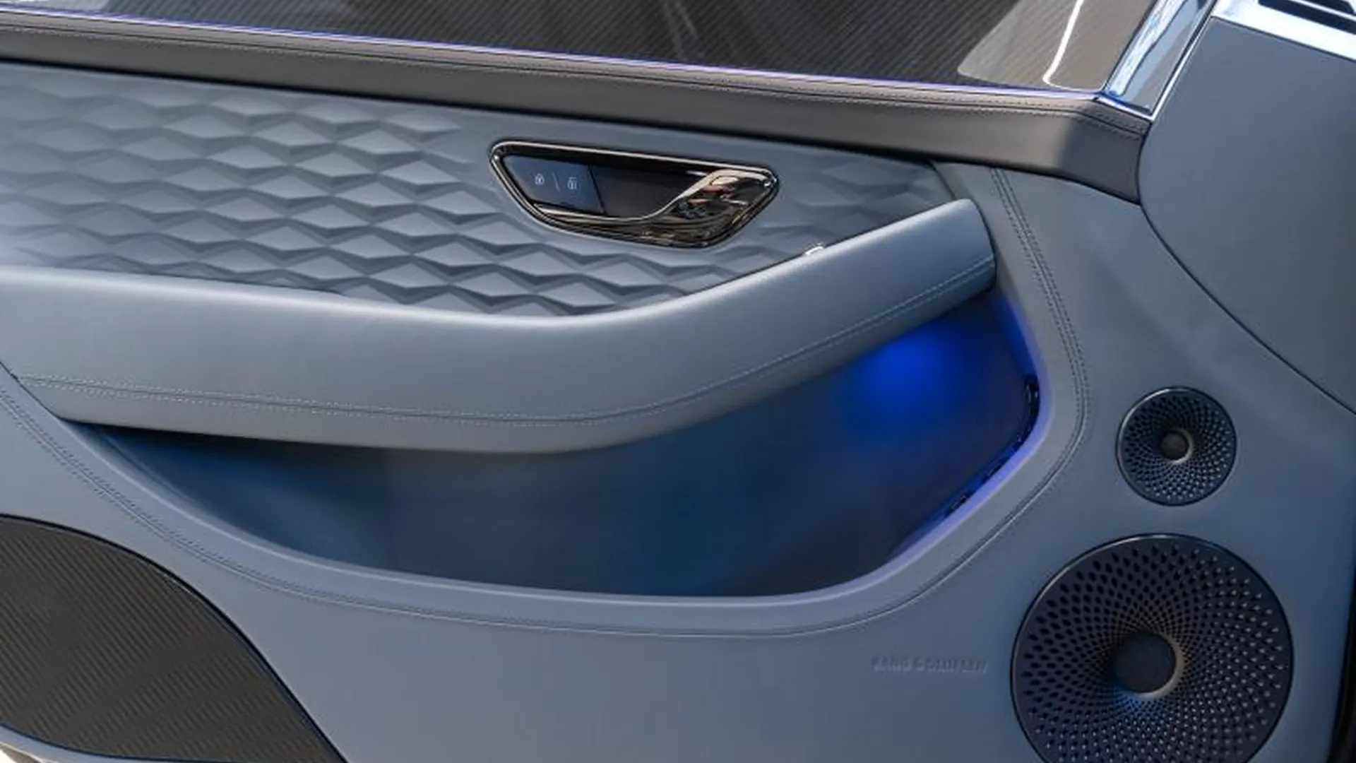Bentley CONTINENTAL GT V8 HYBRID S — photo 19