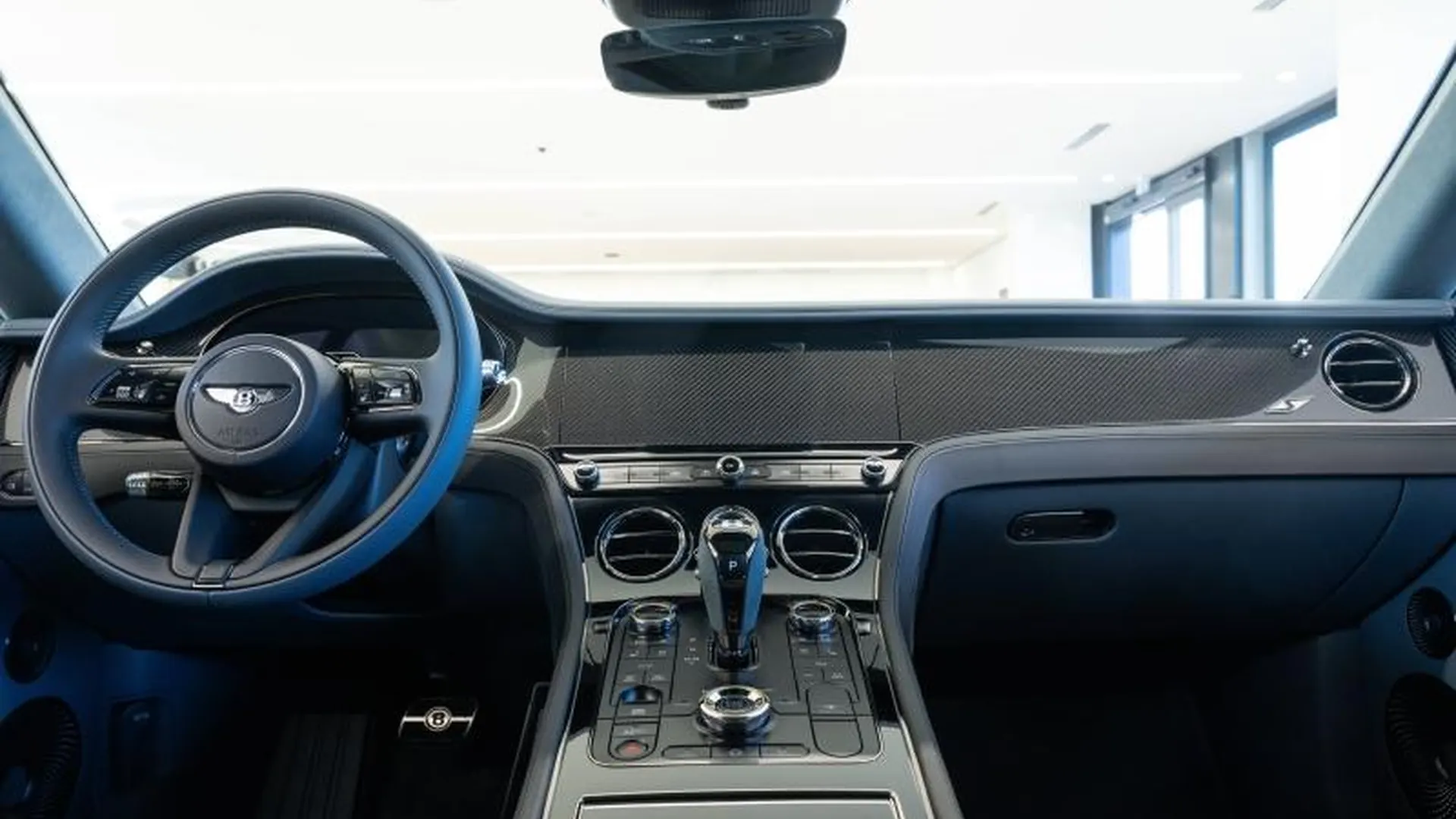 Bentley CONTINENTAL GT V8 HYBRID S — photo 13