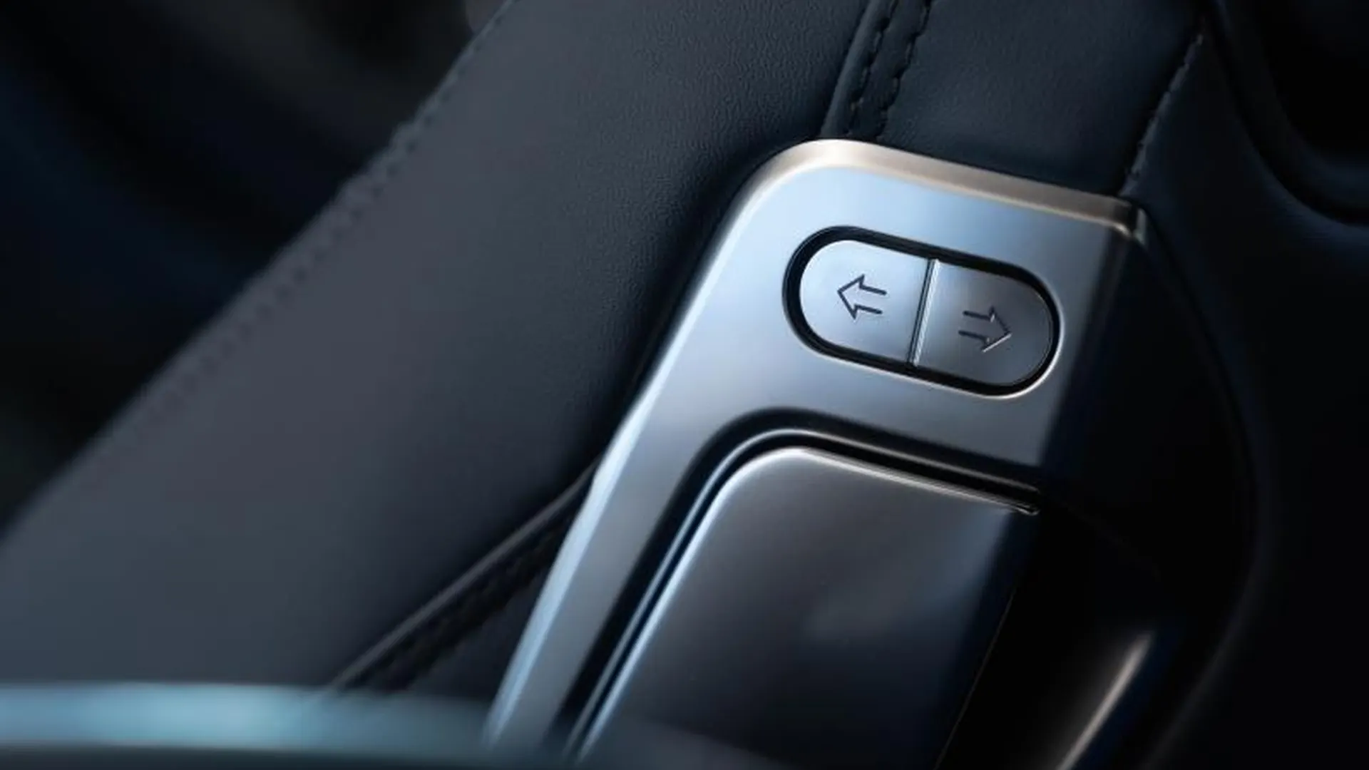 Bentley CONTINENTAL GT V8 HYBRID S — photo 18