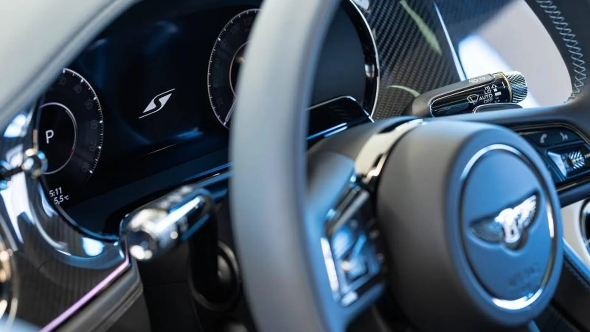 Bentley CONTINENTAL GT V8 HYBRID S — photo 9