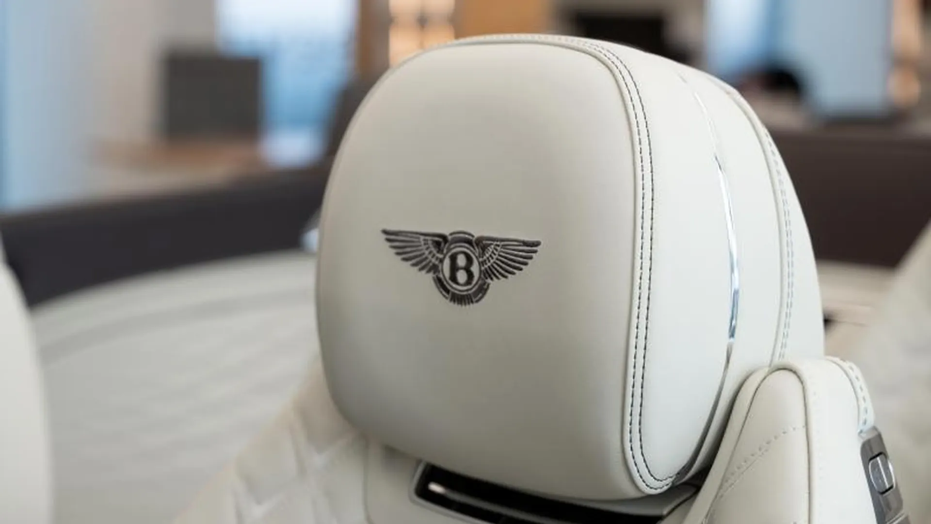Bentley CONTINENTAL GT CABRIOLET — photo 33