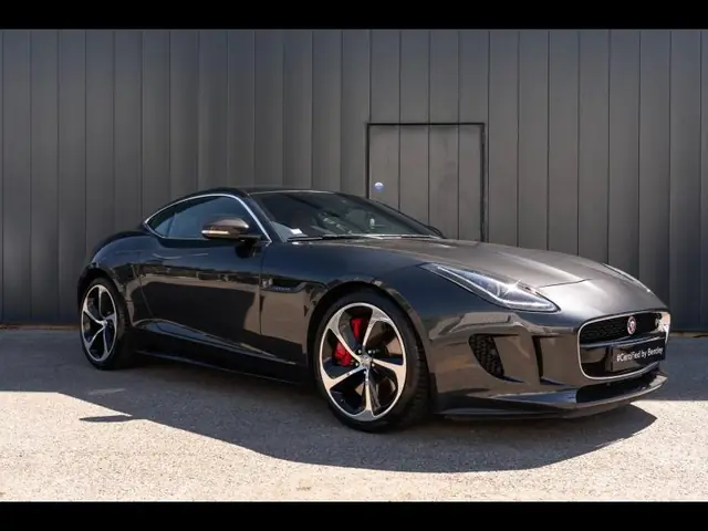 Jaguar F-Type