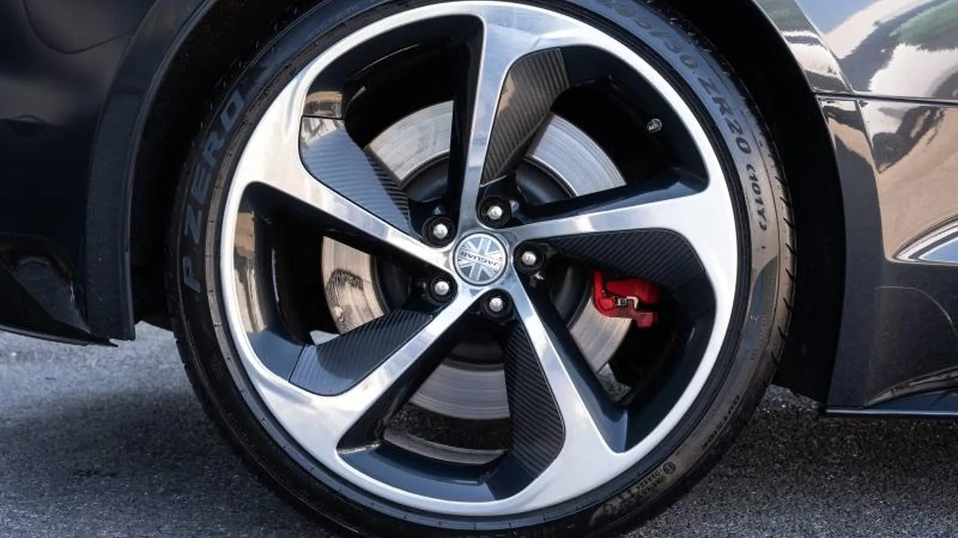 Jaguar F-Type — photo 20