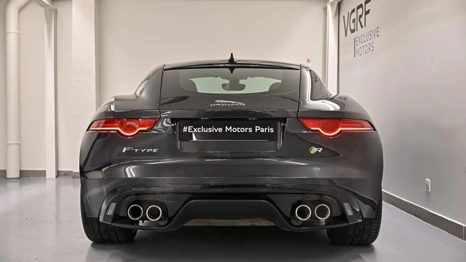 Jaguar F-Type Coupe — photo 4