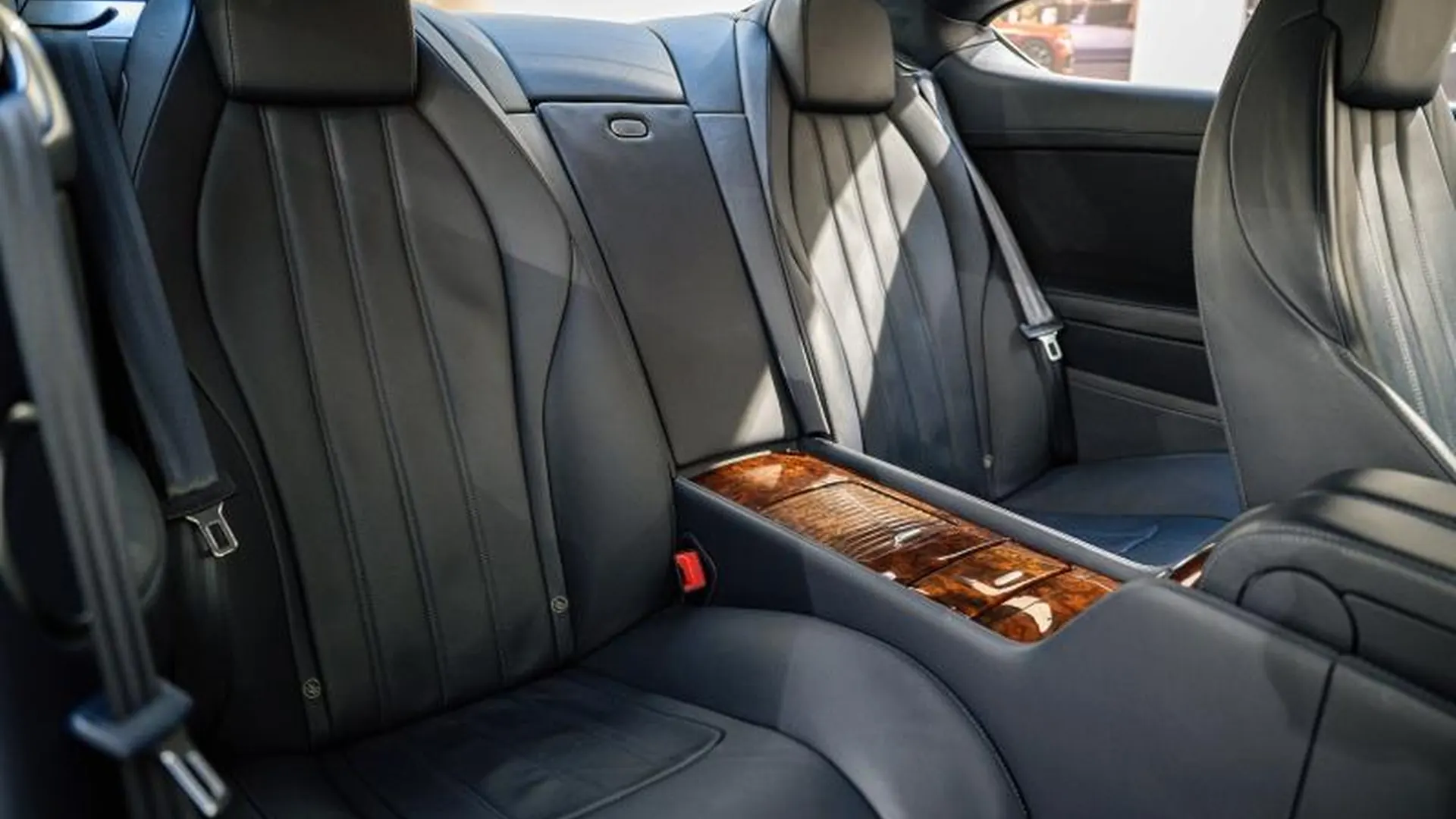 Bentley Continental GT — photo 16