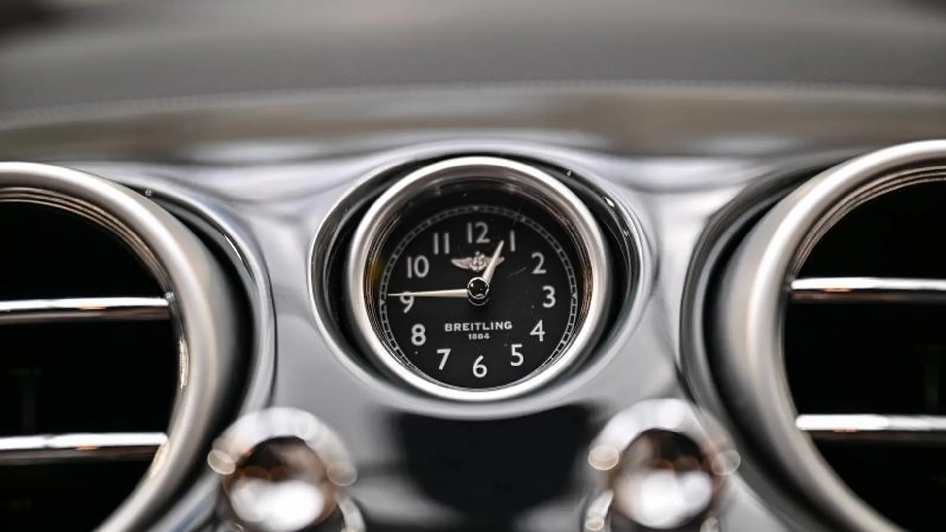 Bentley Continental GTC — photo 35