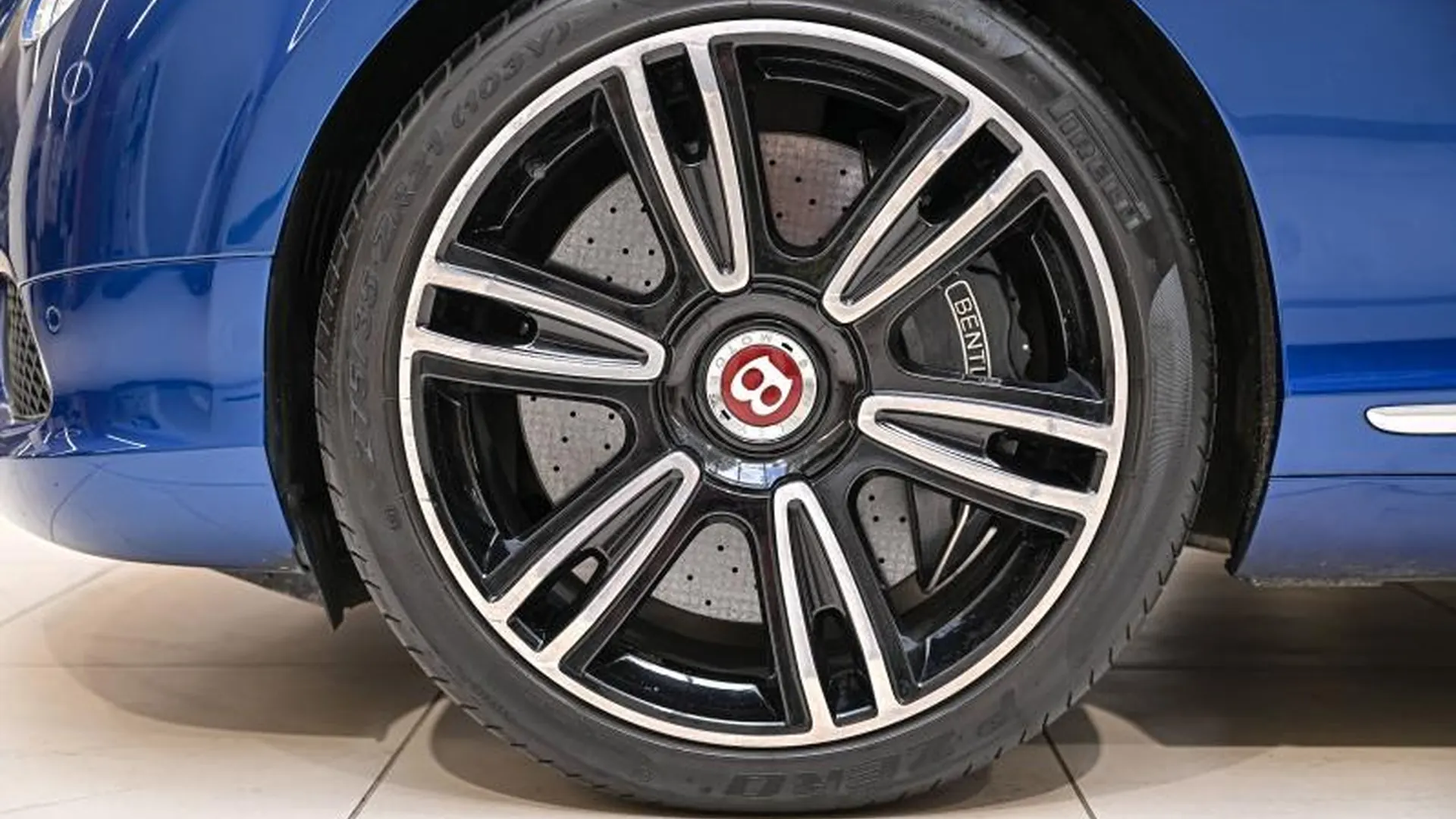 Bentley Continental GTC — photo 17