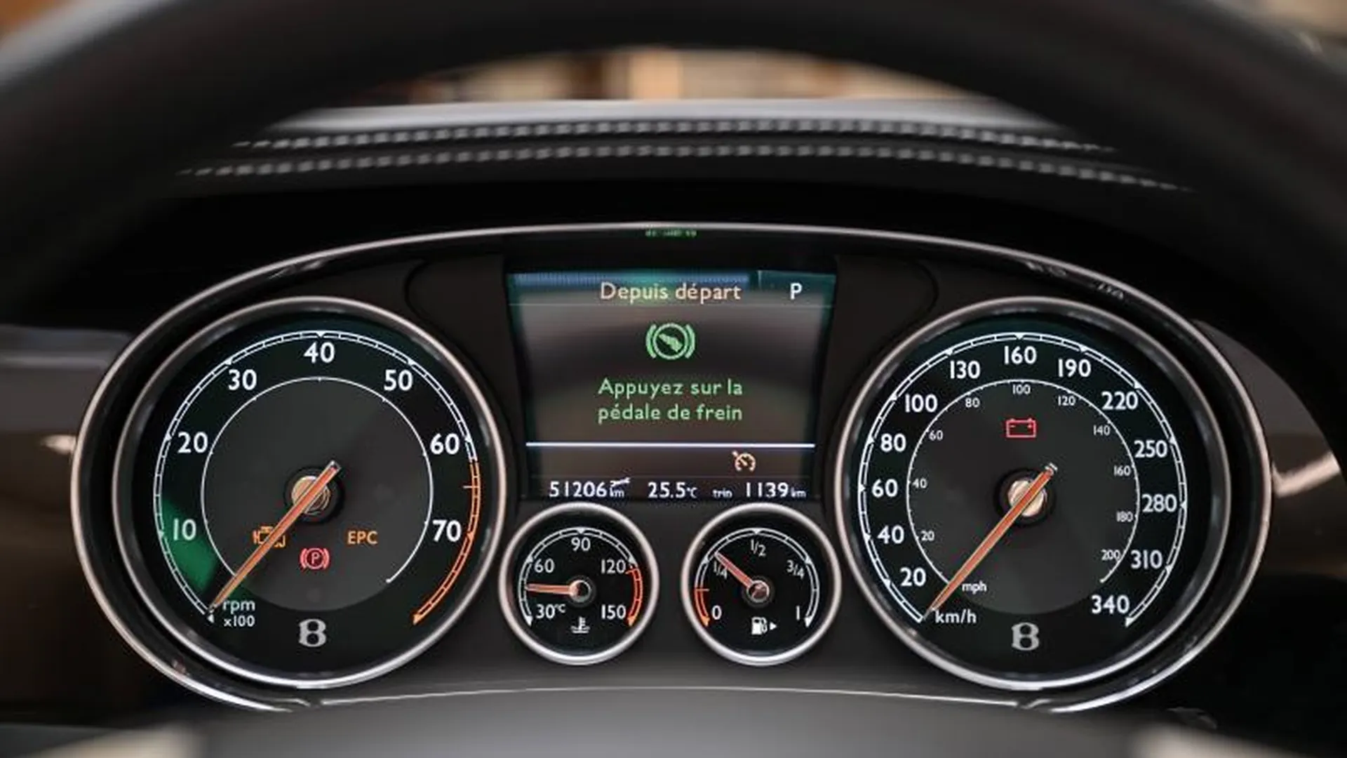 Bentley Continental GTC — photo 26