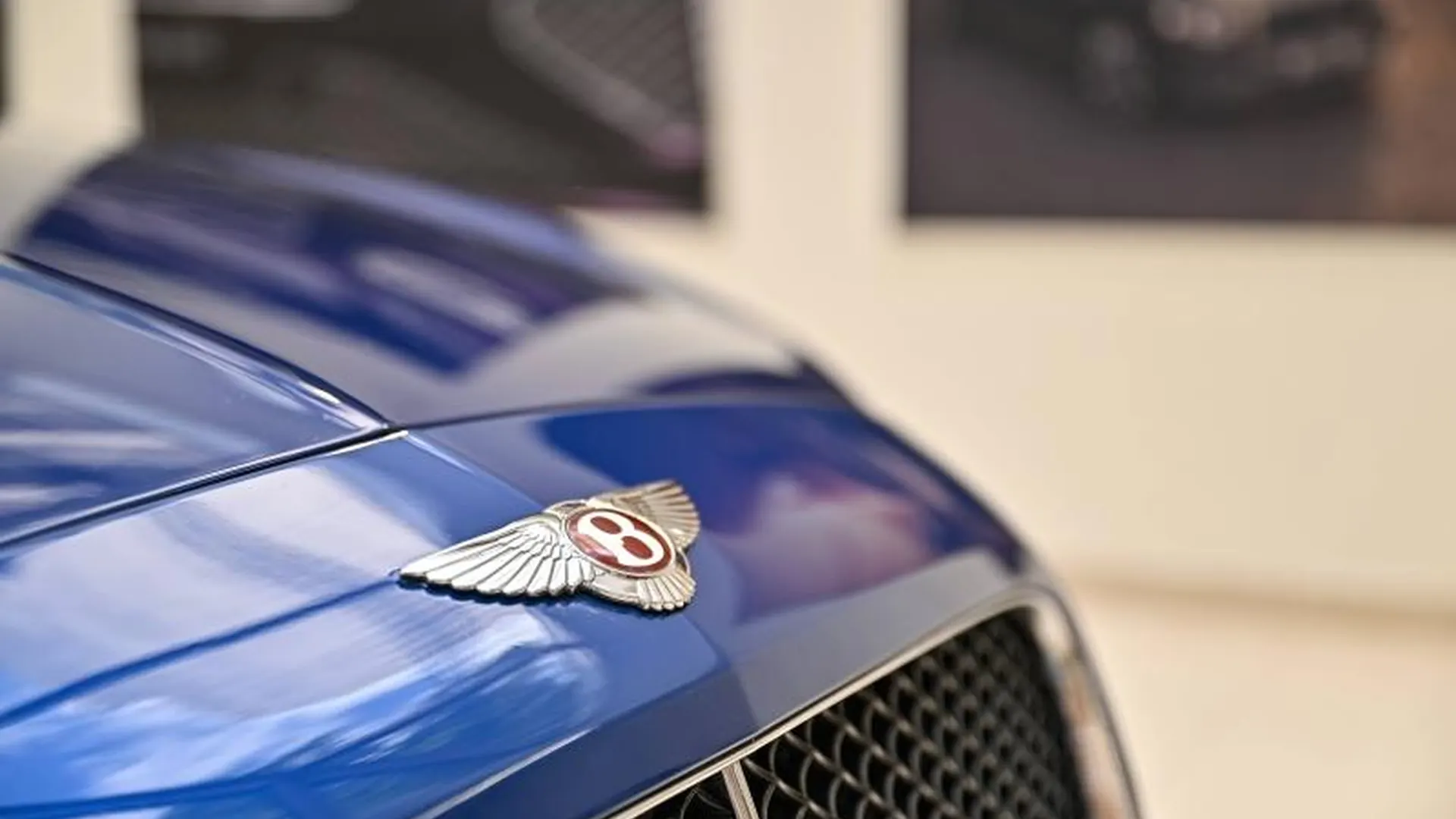 Bentley Continental GTC — photo 10