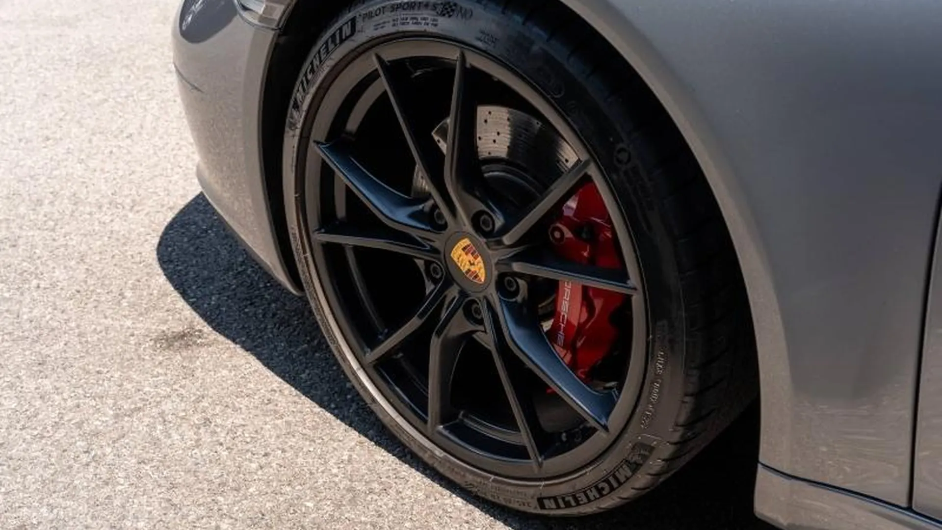 Porsche 991 — photo 11