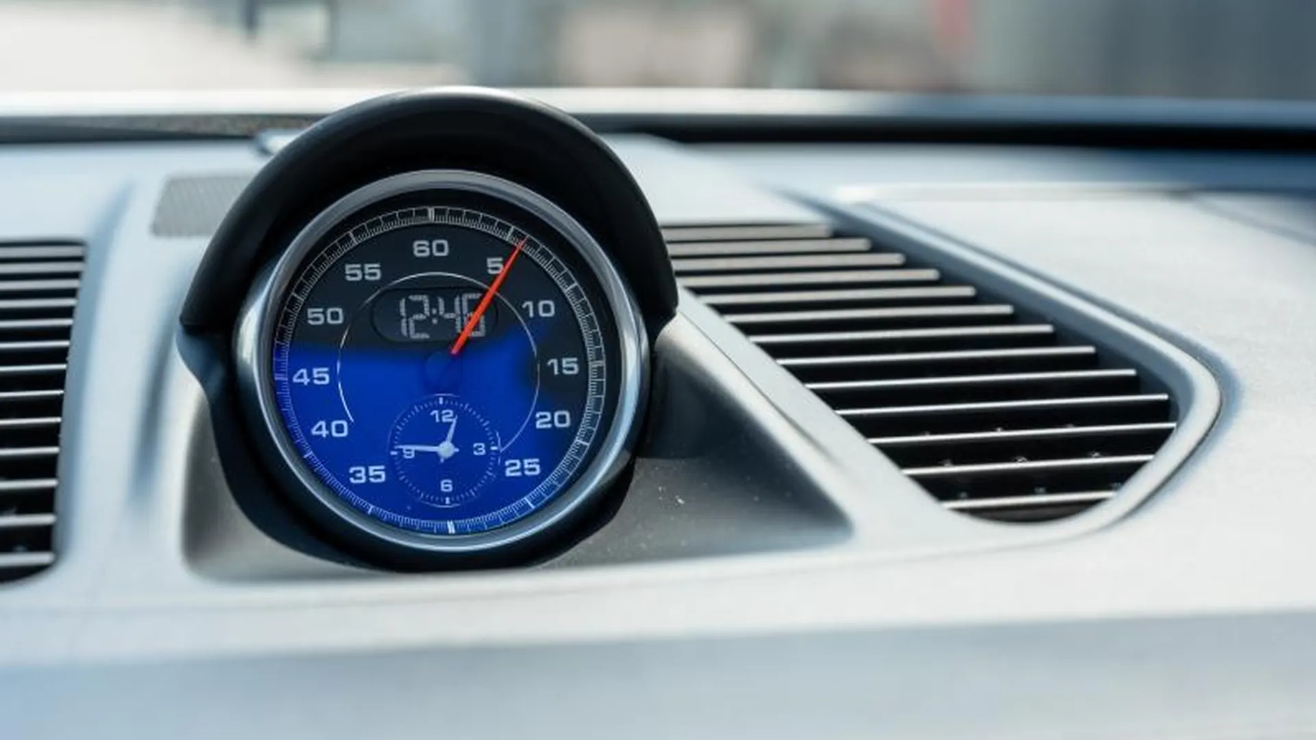 Porsche 991 — photo 26