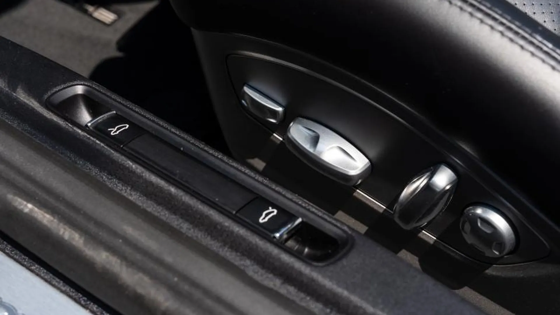 Porsche 991 — photo 19