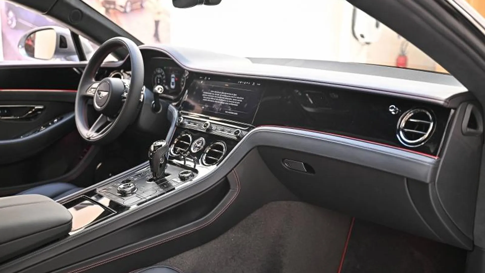 Bentley Continental — photo 16