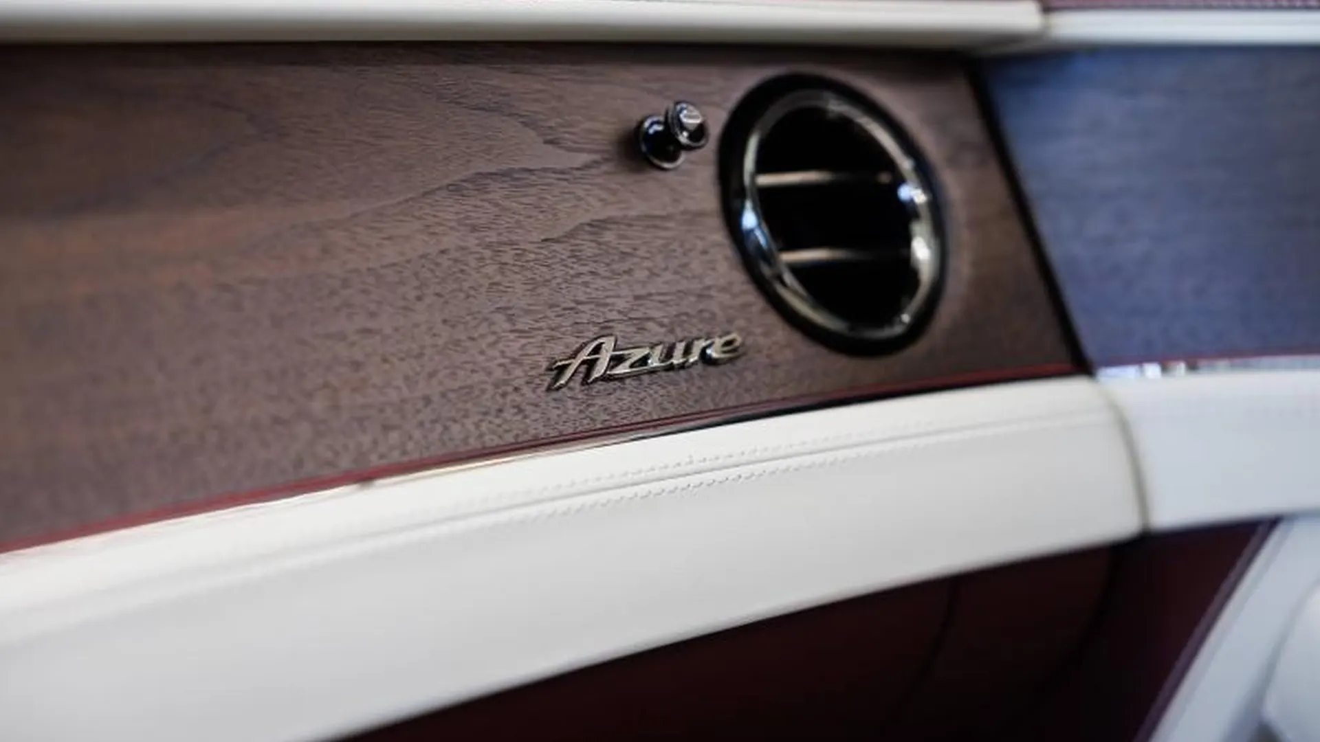 Bentley CONTINENTAL GT AZURE — photo 35