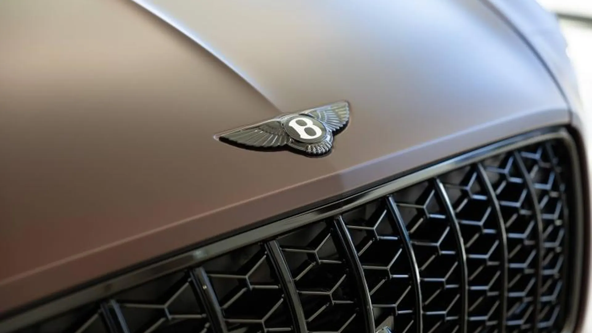 Bentley CONTINENTAL GT AZURE — photo 16