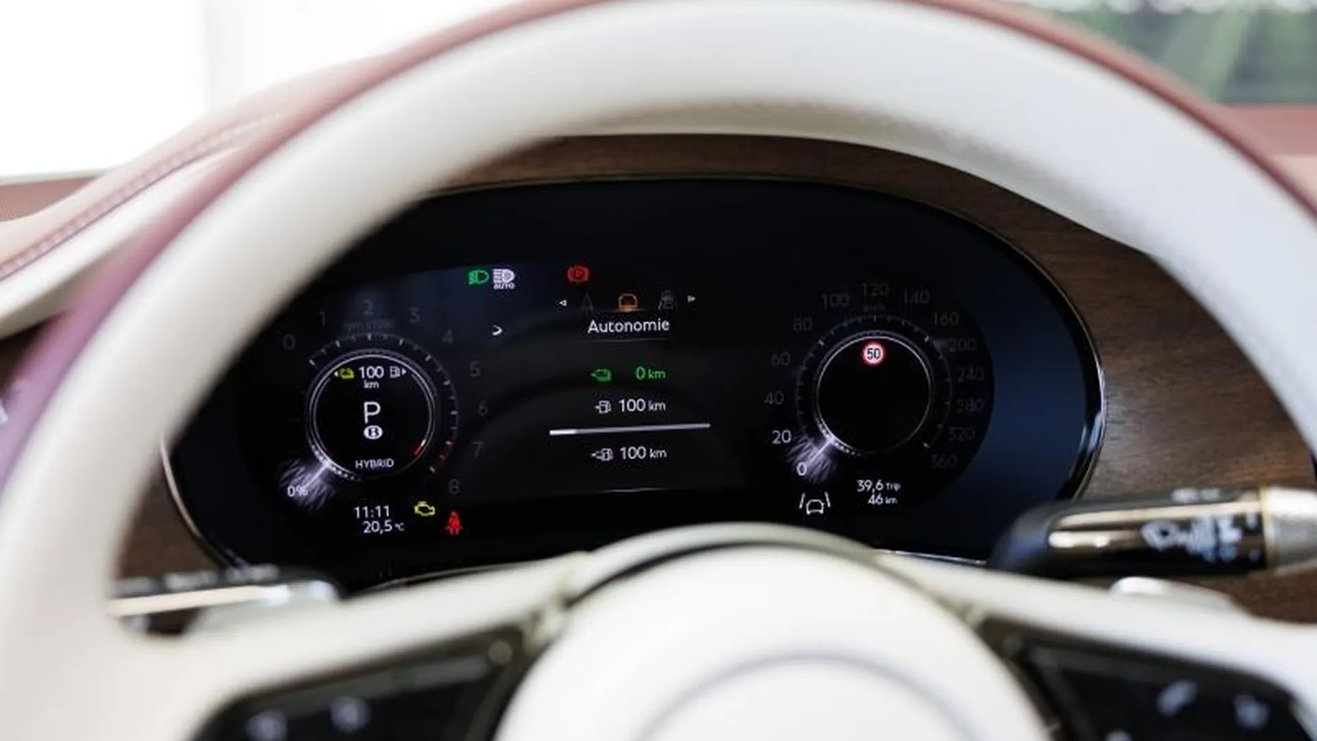 Bentley CONTINENTAL GT AZURE — photo 27