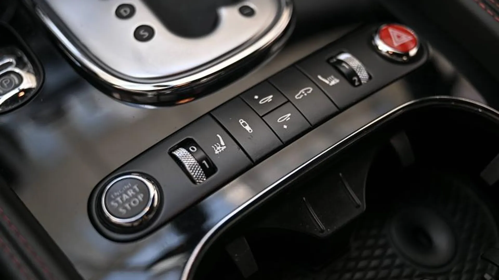 Bentley Continental GT — photo 29