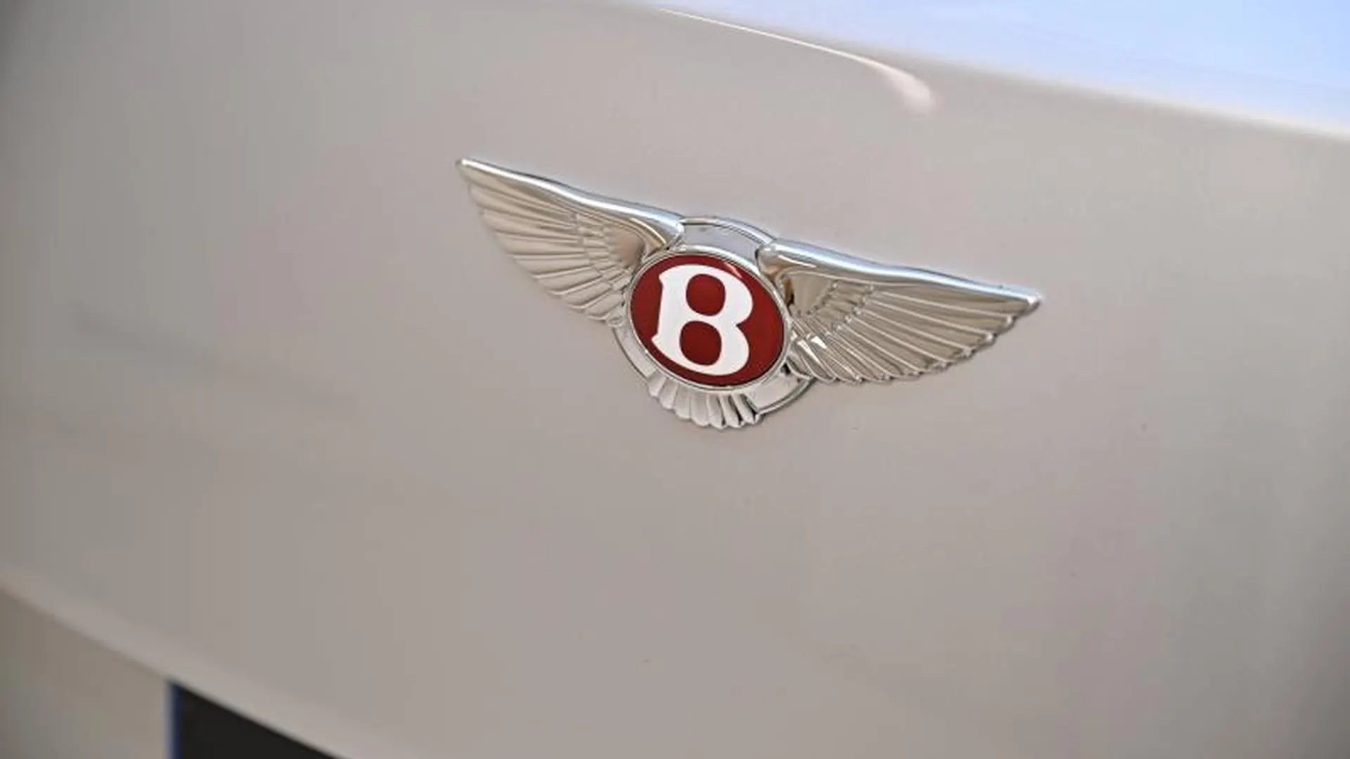 Bentley Continental GT — photo 7