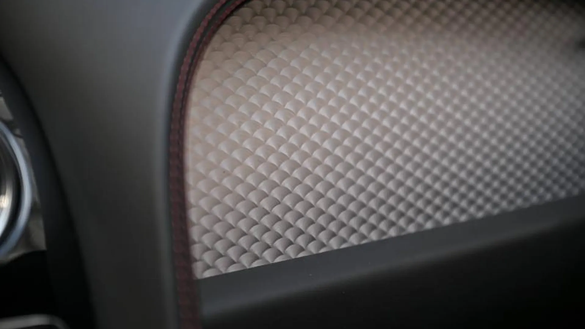 Bentley Continental GT — photo 32