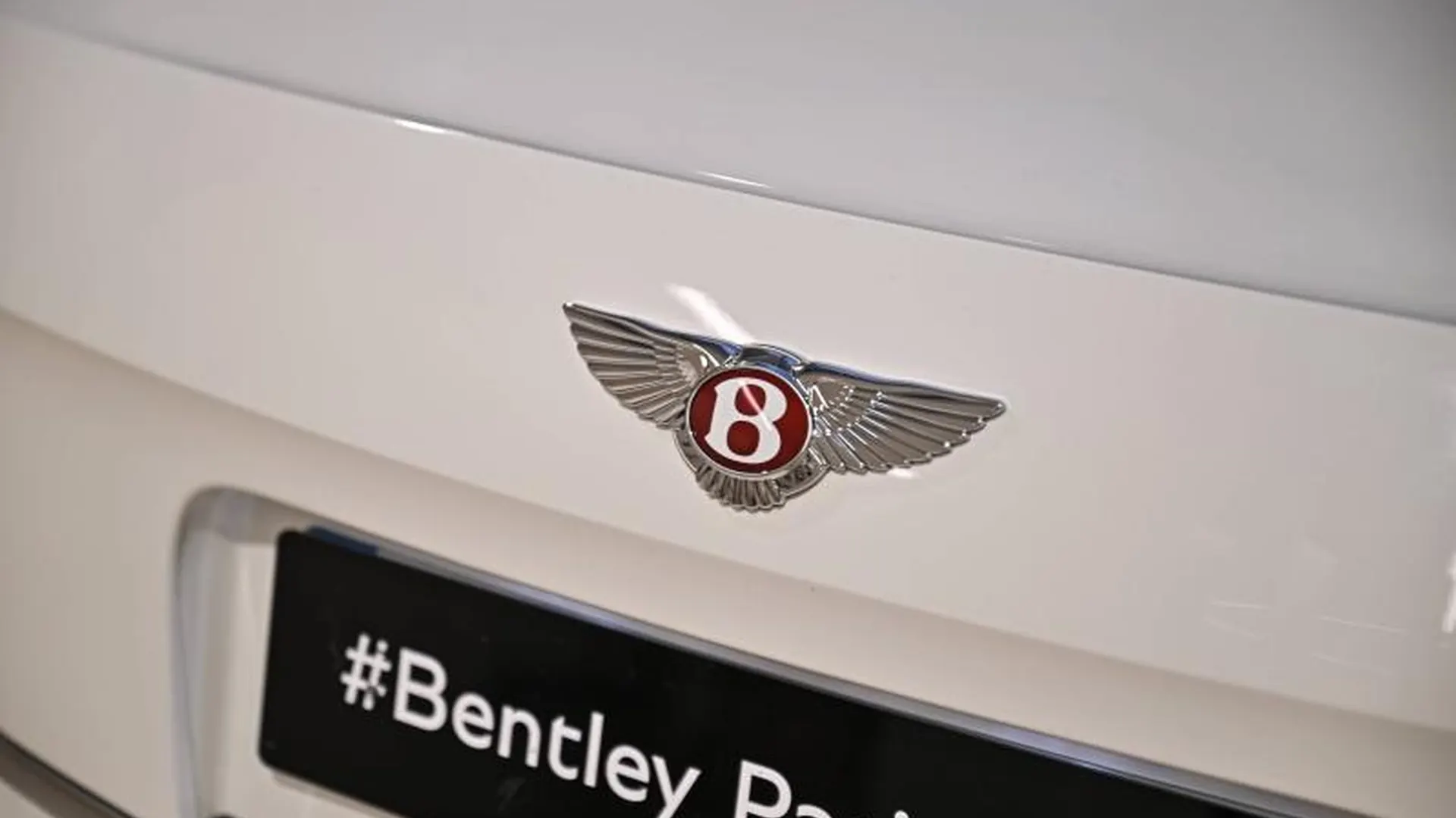 Bentley Flying Spur — photo 7