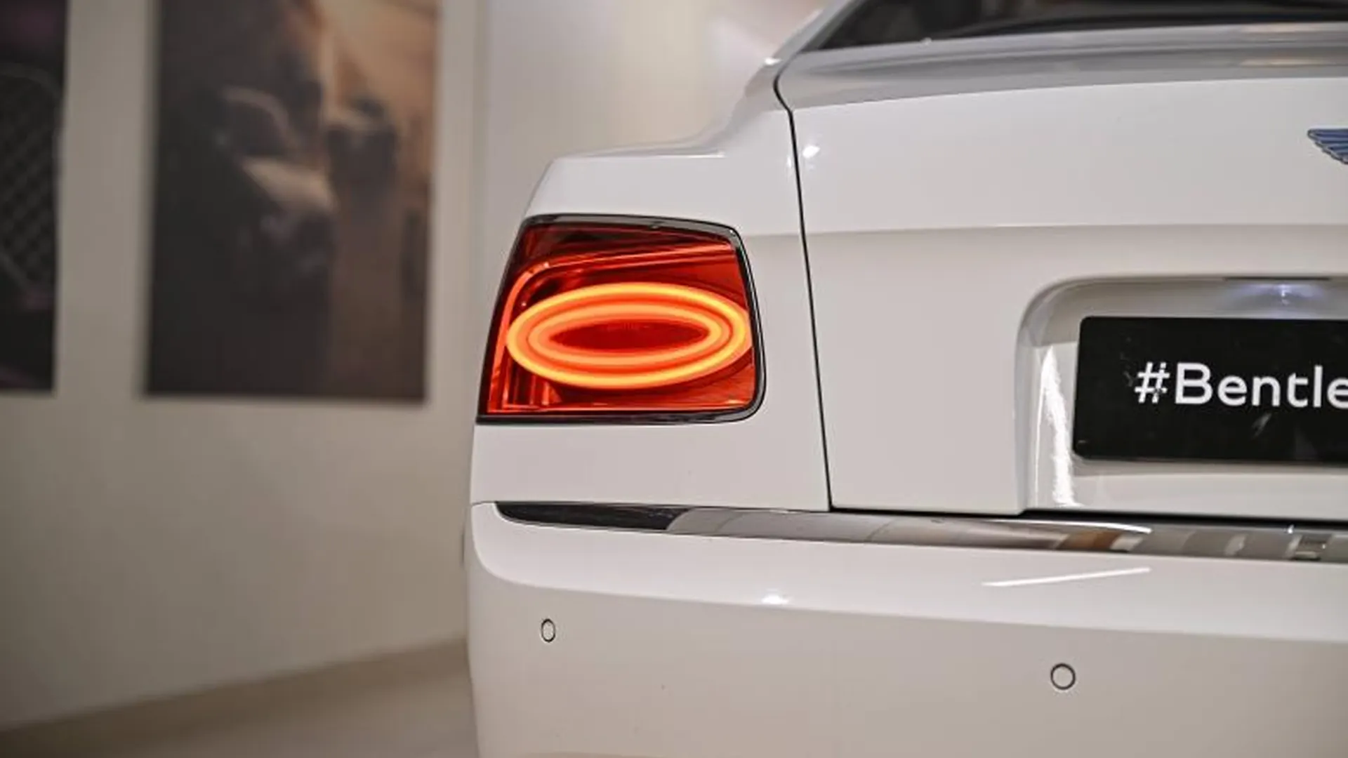 Bentley Flying Spur — photo 6