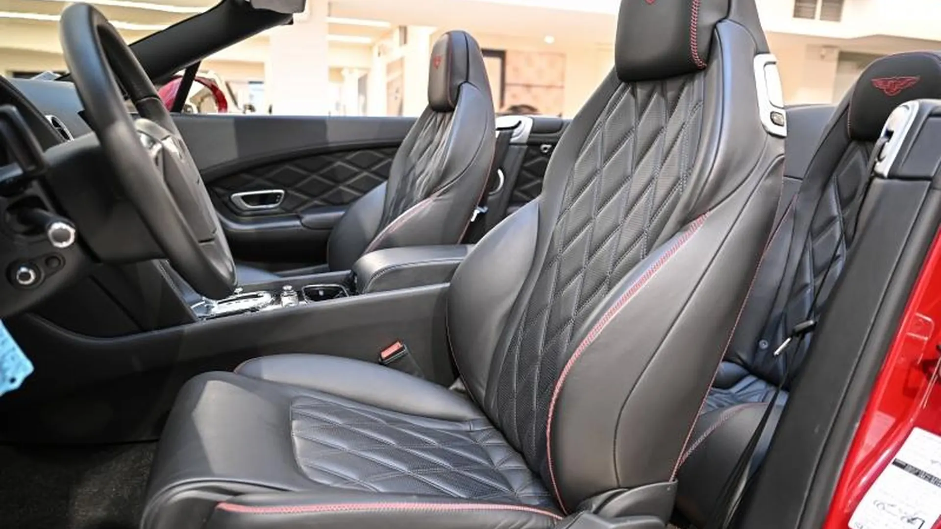 Bentley Continental GTC — photo 21