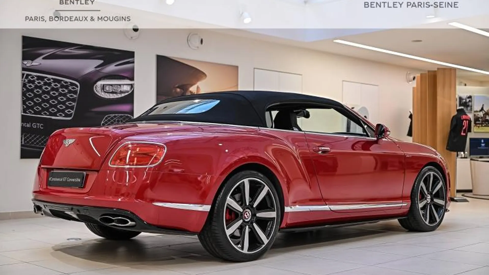 Bentley Continental GTC — photo 6
