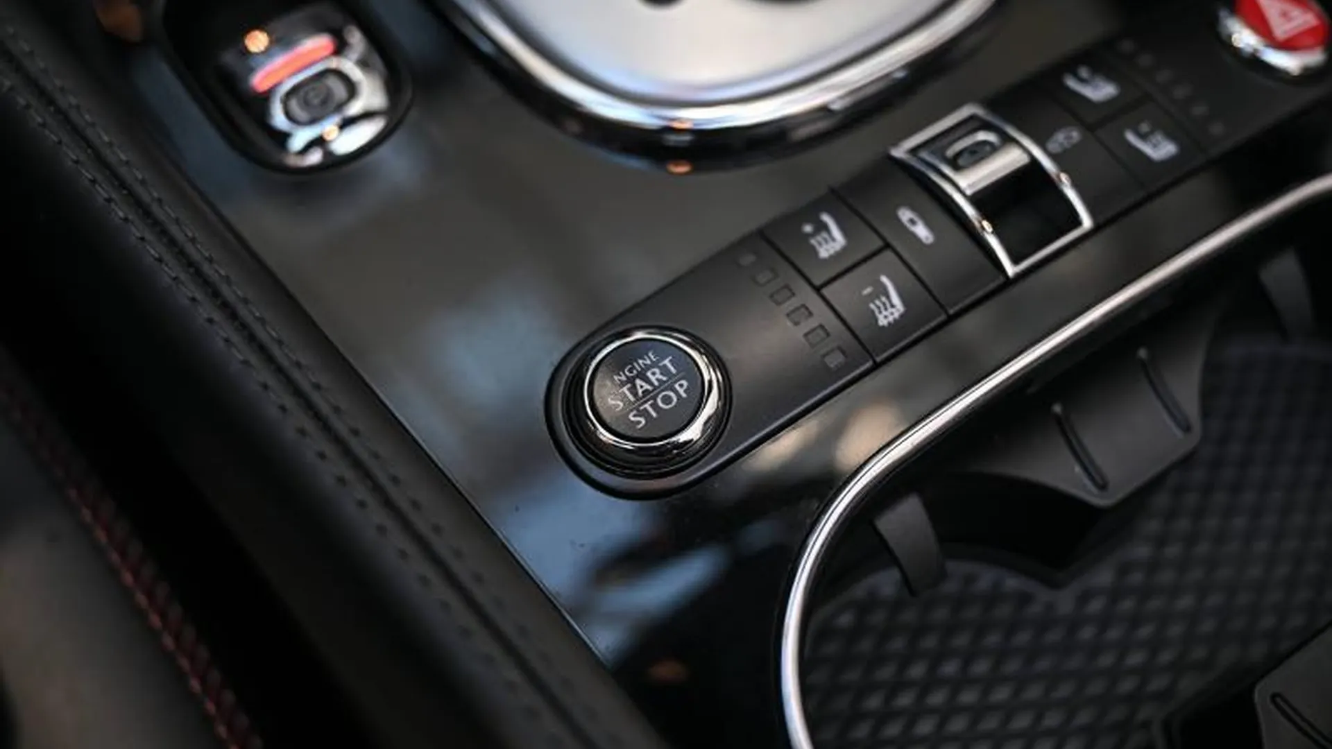 Bentley Continental GTC — photo 32