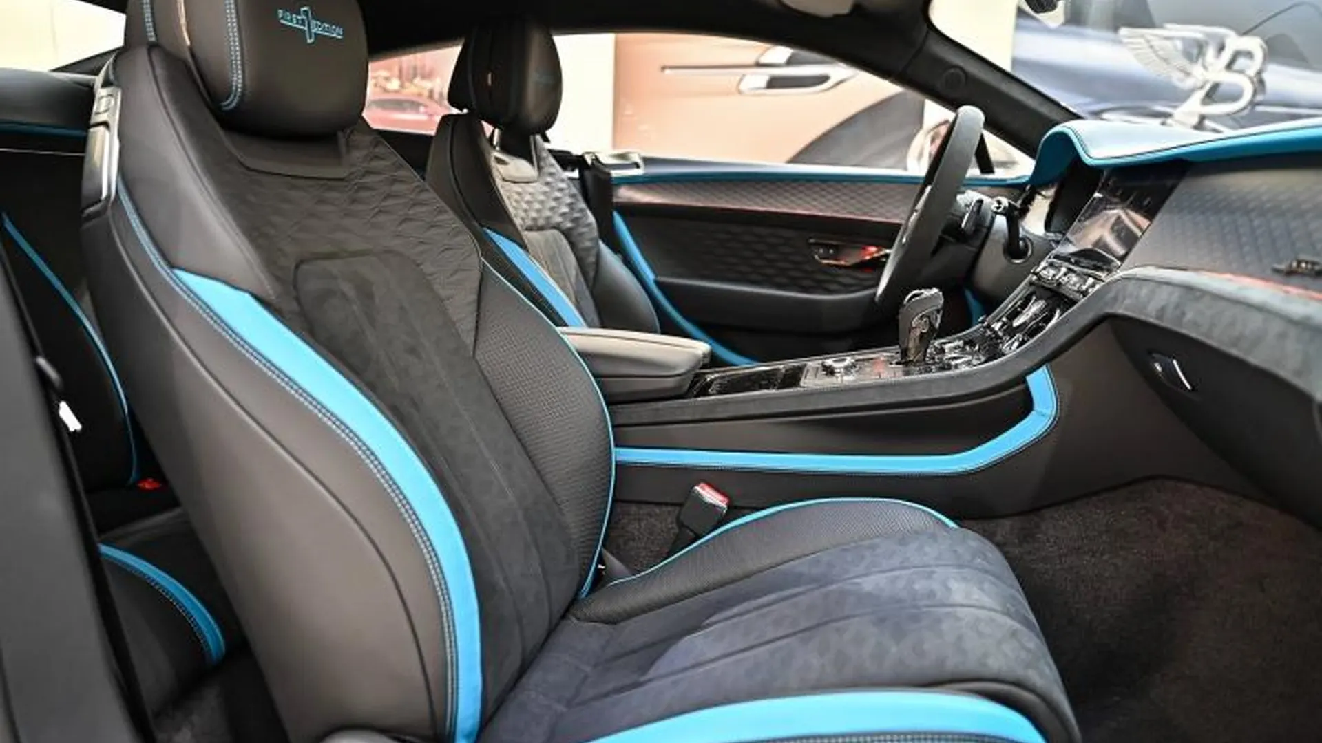 Bentley Continental — photo 17