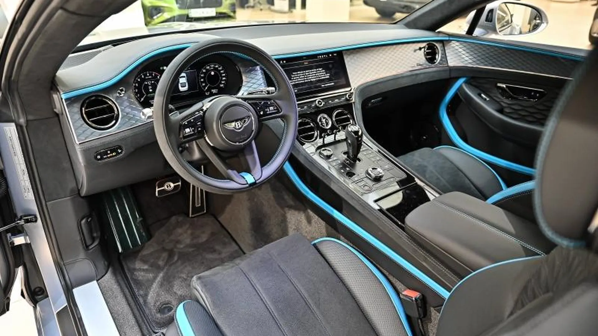Bentley Continental — photo 22
