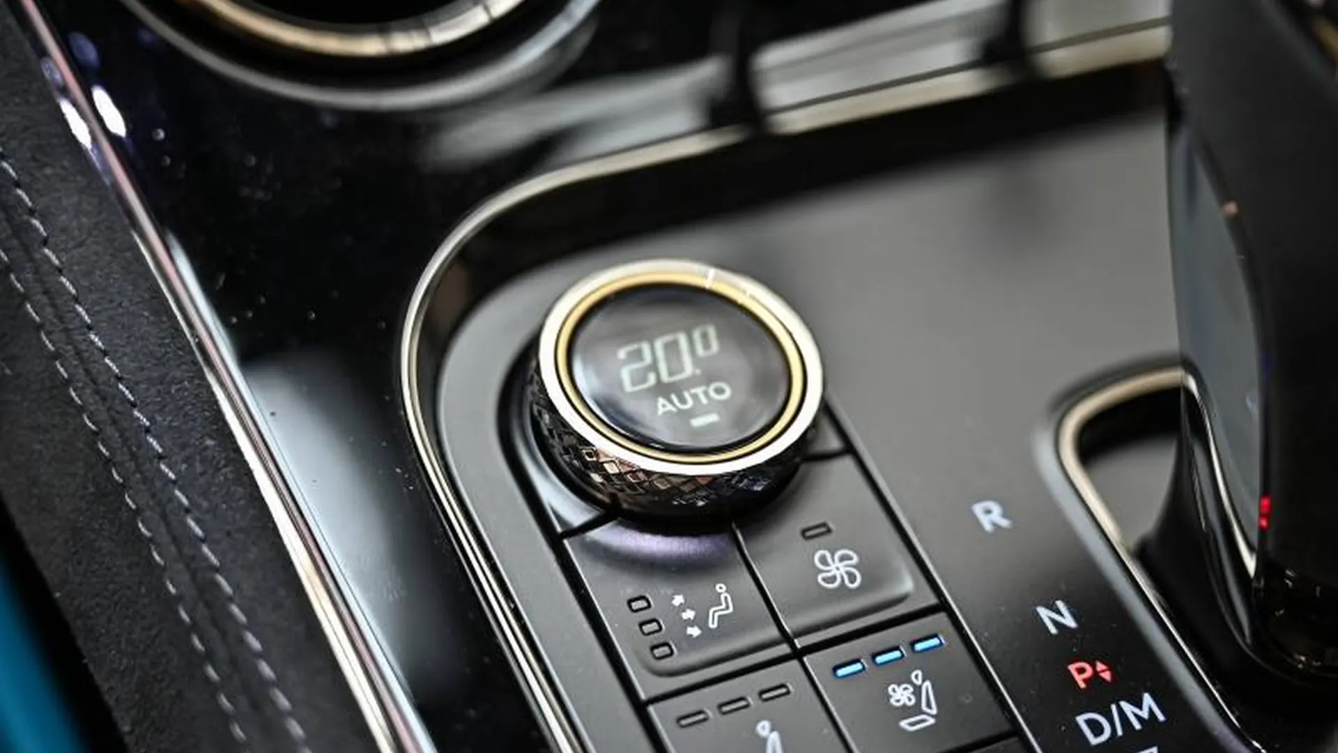 Bentley Continental — photo 35