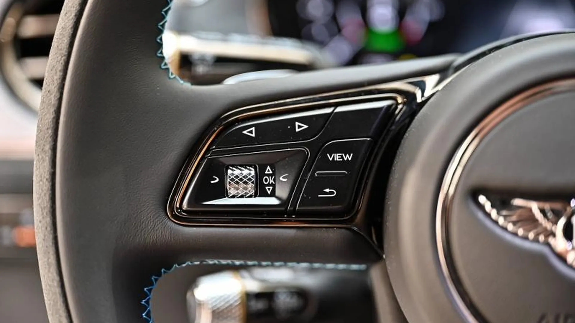 Bentley Continental — photo 31
