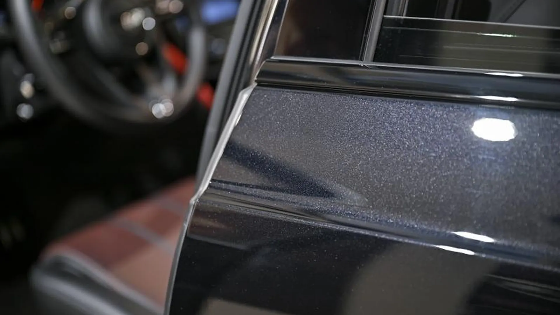 Bentley Bentayga — photo 15