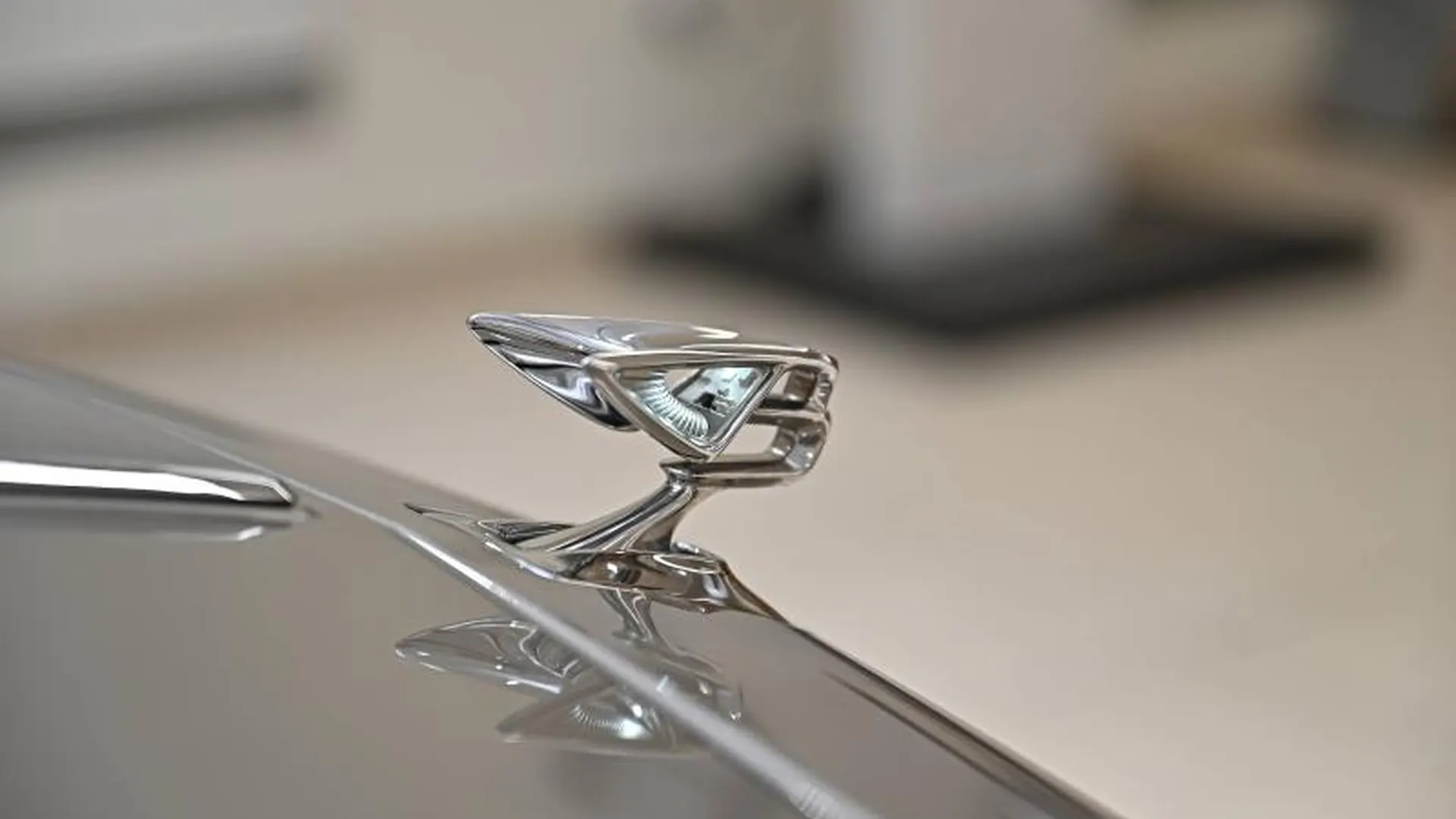 Bentley Flying Spur — photo 14
